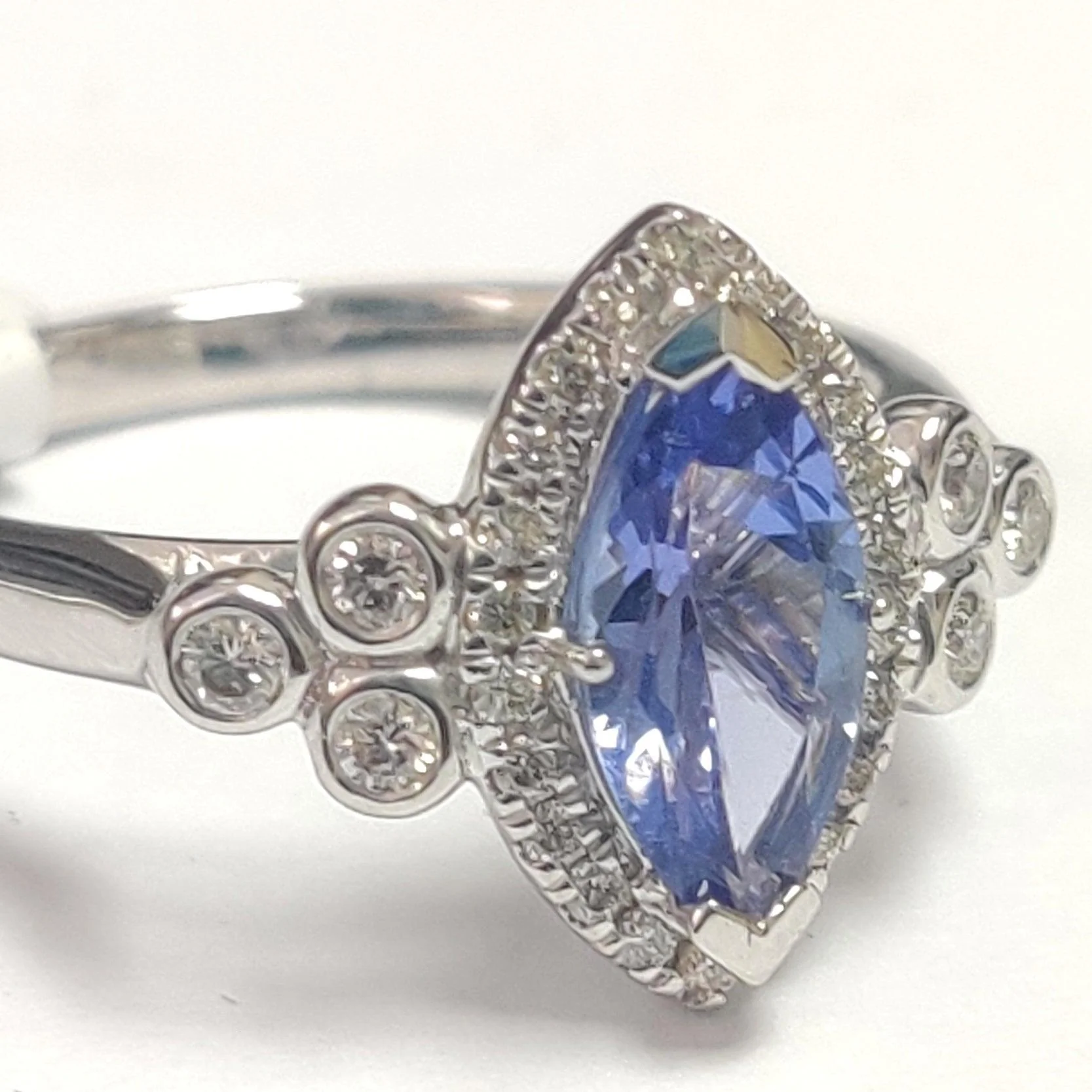 Last Piece ! 1.30Ct Tanzanite & Diamond Halo Designer Engagement Ring In Heavy Platinum - Image 8