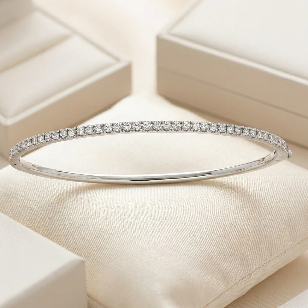 1.75 Ct Natural F/VS Diamond Half Tennis Bangle Bracelet for Women in 18K Gold, UK Hallmarked - Image 5