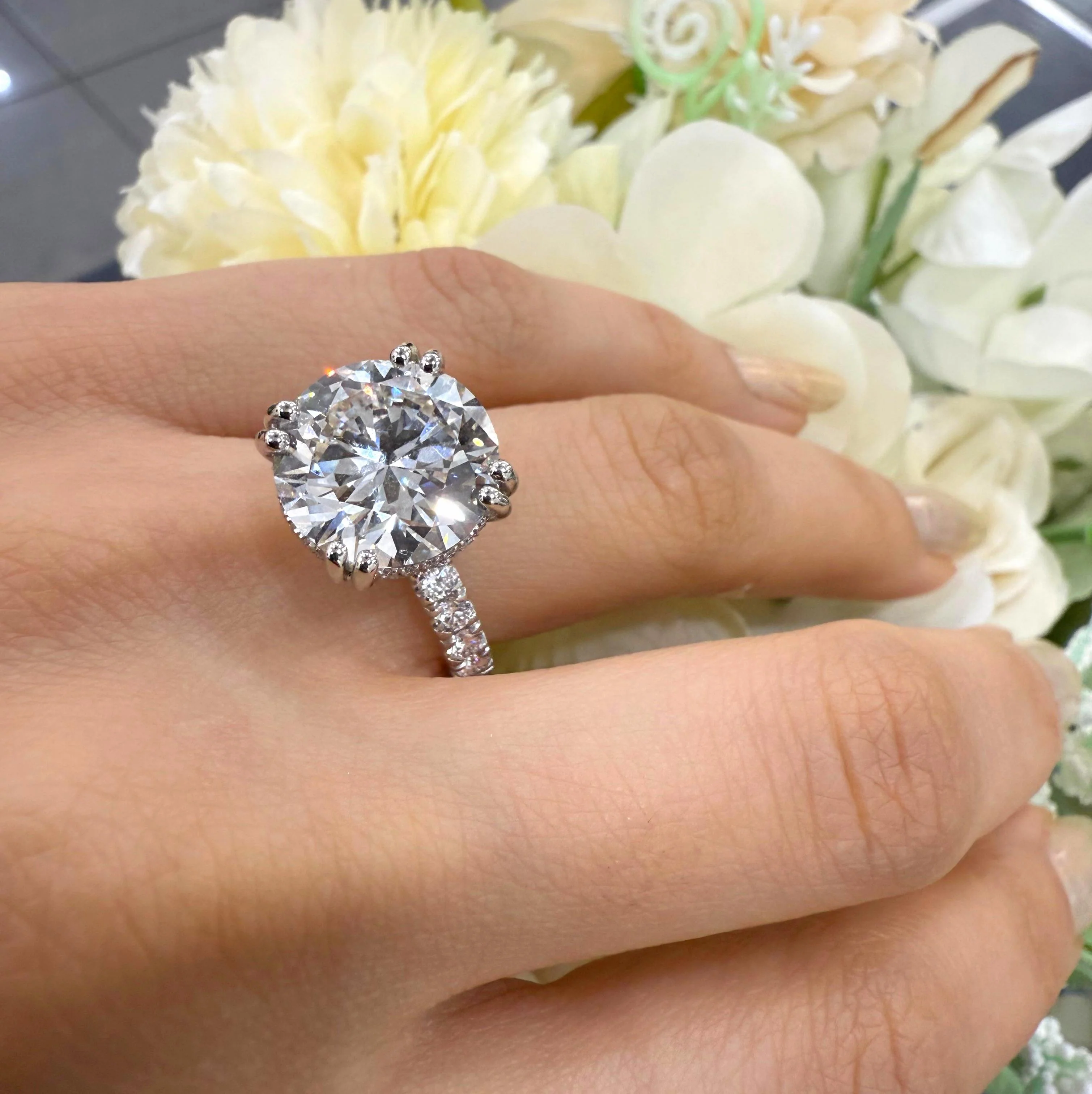 7.75CT IGI Certified Lab Grown Round Diamond Engagement Ring with Side Stones in Platinum - Image 4