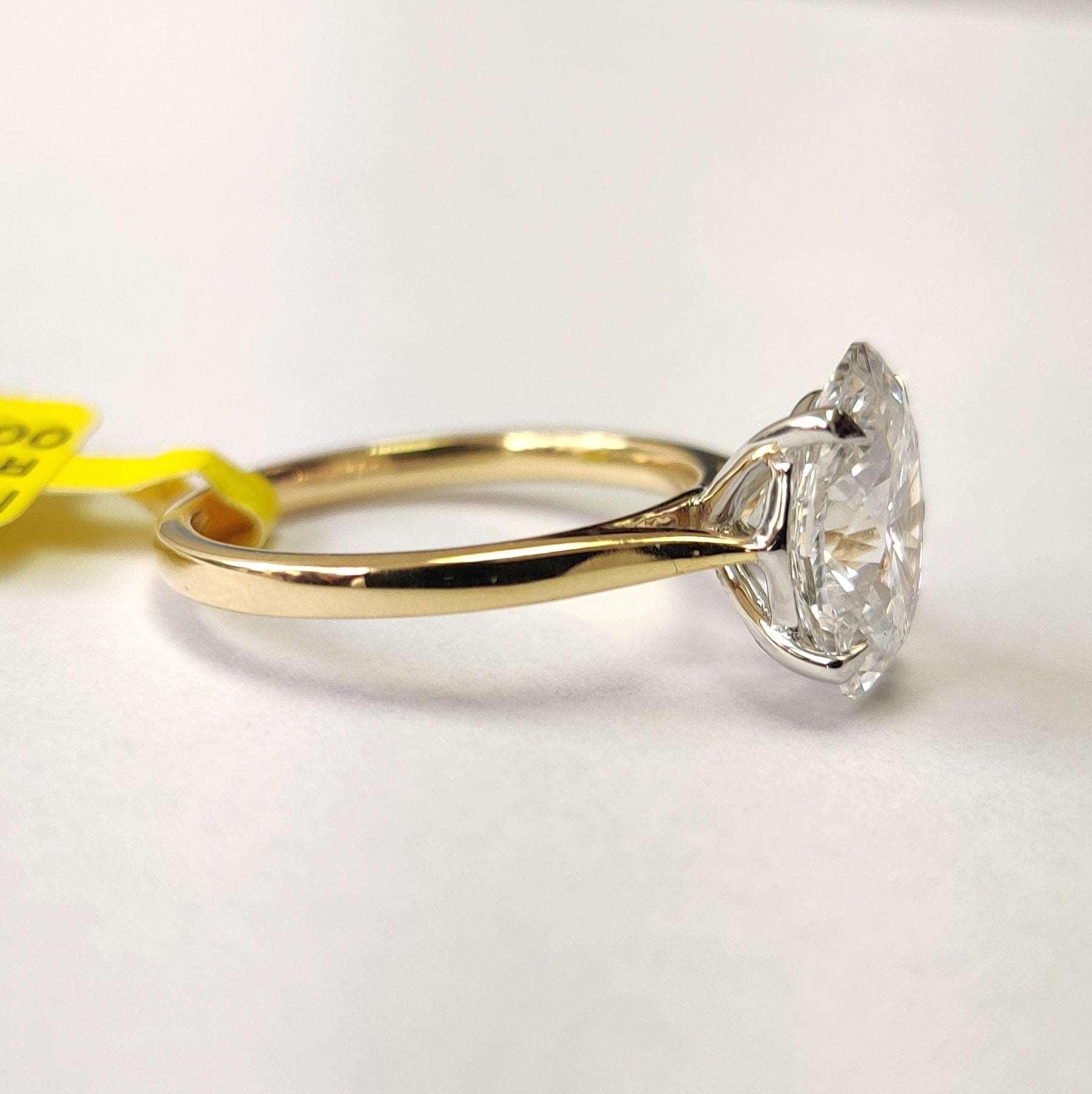 3.00Ct 6.00CT IGI Certified Diamond Oval Cut Solitaire Engagement Ring in 18k Yellow Gold - Image 3
