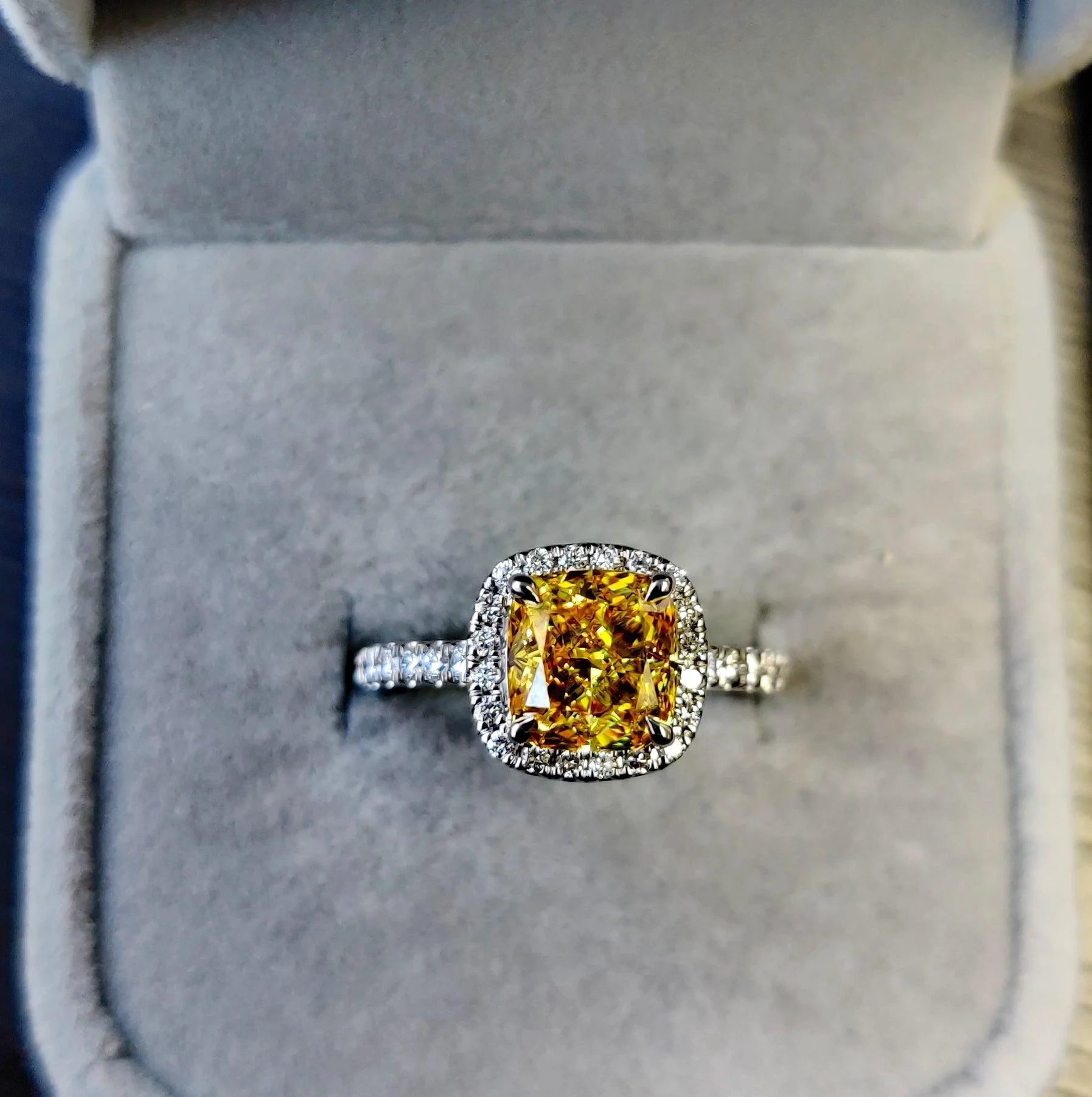 IGI CERTIFIED Fancy Vivid Yellow 2.40CT Cushion Diamond Halo Engagement Ring, Platinum - Image 4