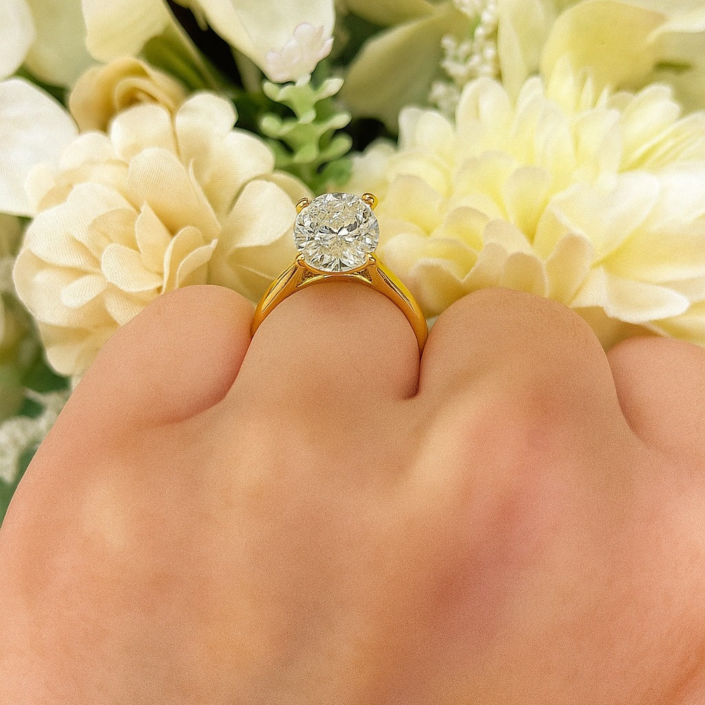 Special Offer ! F/VS 4.00 CT IGI Certified Oval Diamond Solitaire Engagement Ring in 18k Yellow Gold - Image 9