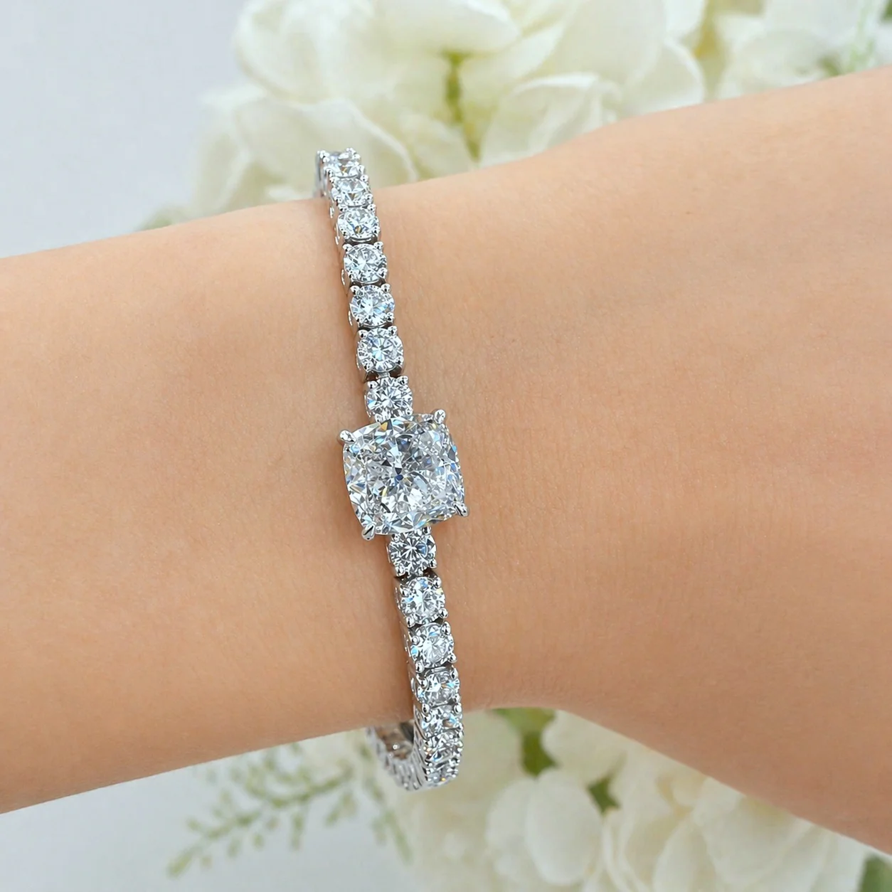 8.00Ct Cushion and Round Lab Diamond Tennis Bracelet In 9k White Gold 7inch