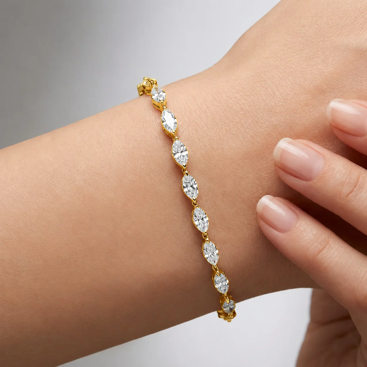 D/VS Lab Grown Marquise Diamond Tennis Bracelet in 9k Gold - Image 3