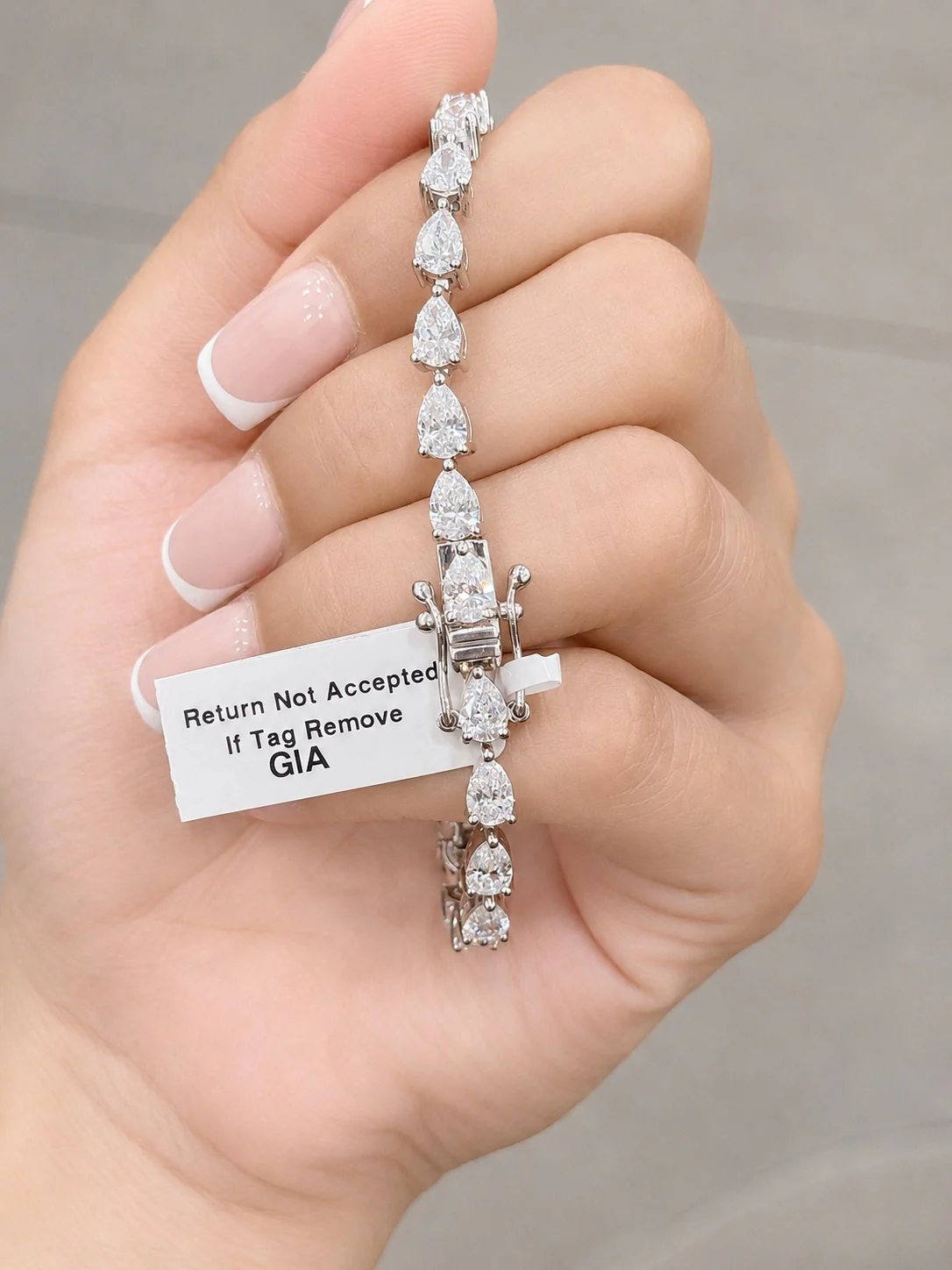 GIA Certified 8.20CT E/VS1-2 Pear Diamond Claw Set Tennis Bracelet in Platinum (950) - Image 2