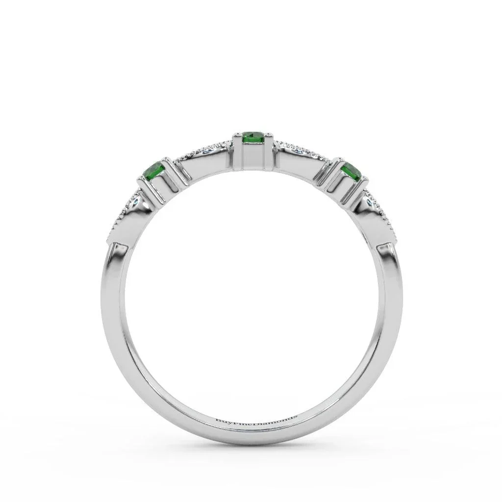 Natural Emerald Round & Diamond Women's Wedding Band - 0.33 Carat - Image 7