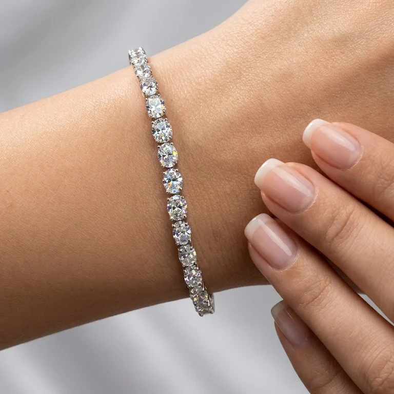 8.00Ct Oval Lab Diamond Tennis Bracelet In 9k White Gold 7inch